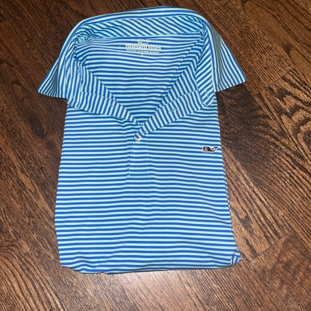 Men’s Vineyard Vines polo
